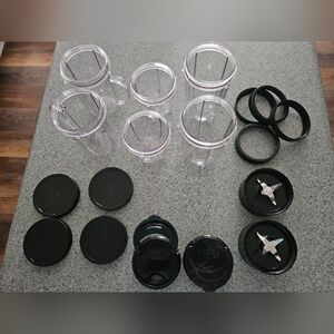 Blender Accessory Set with Black Lids